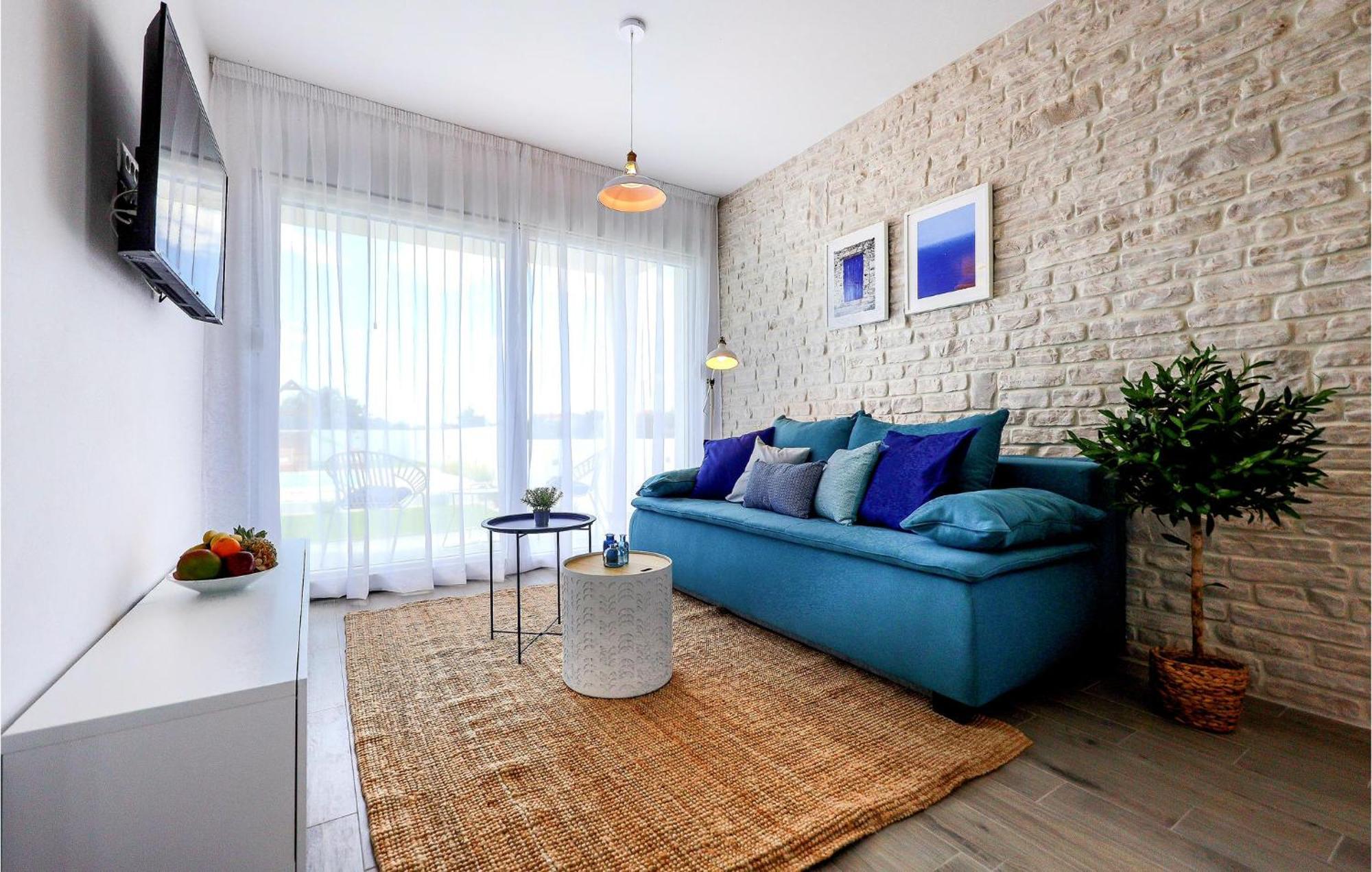 Stunning Home In Vrsi With Kitchen Kültér fotó
